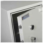 Dudley Harlech Lite S1 Size 2 Insurance Rated Security Safe - door bolts