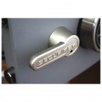 Digital Electronic Security Safe - Securikey Mini Vault Silver 0E - door pull
