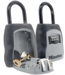 Master Lock 5400D Portable Key Safe open and closed