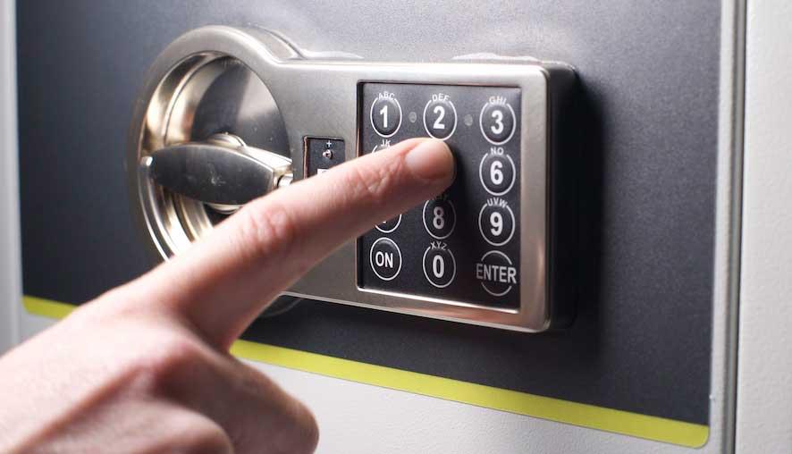 How Secure is an Electronic Key Safe?