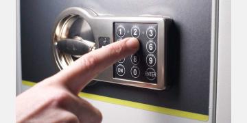 How Secure is an Electronic Key Safe?